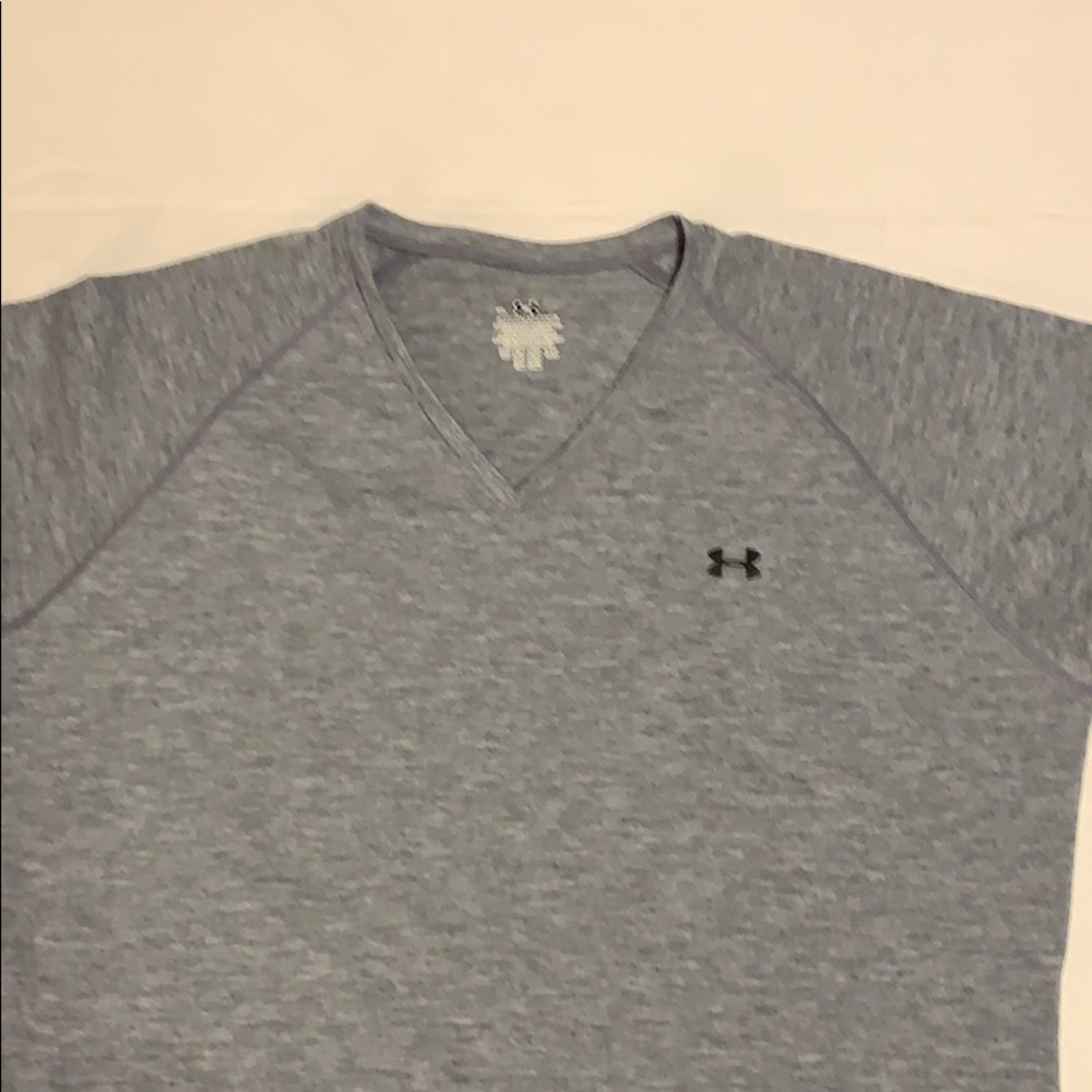 Under Armour workout top - Picture 4 of 5